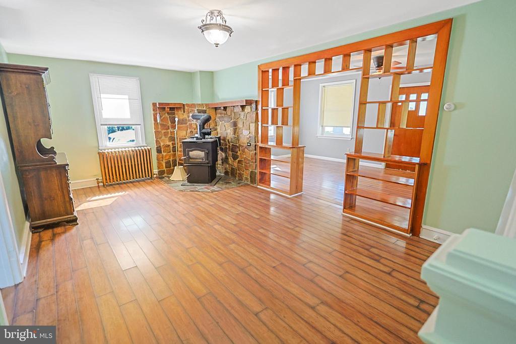 1131 E LIZARD CREEK ROAD
