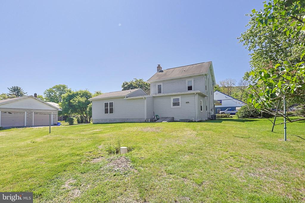 1131 E LIZARD CREEK ROAD
