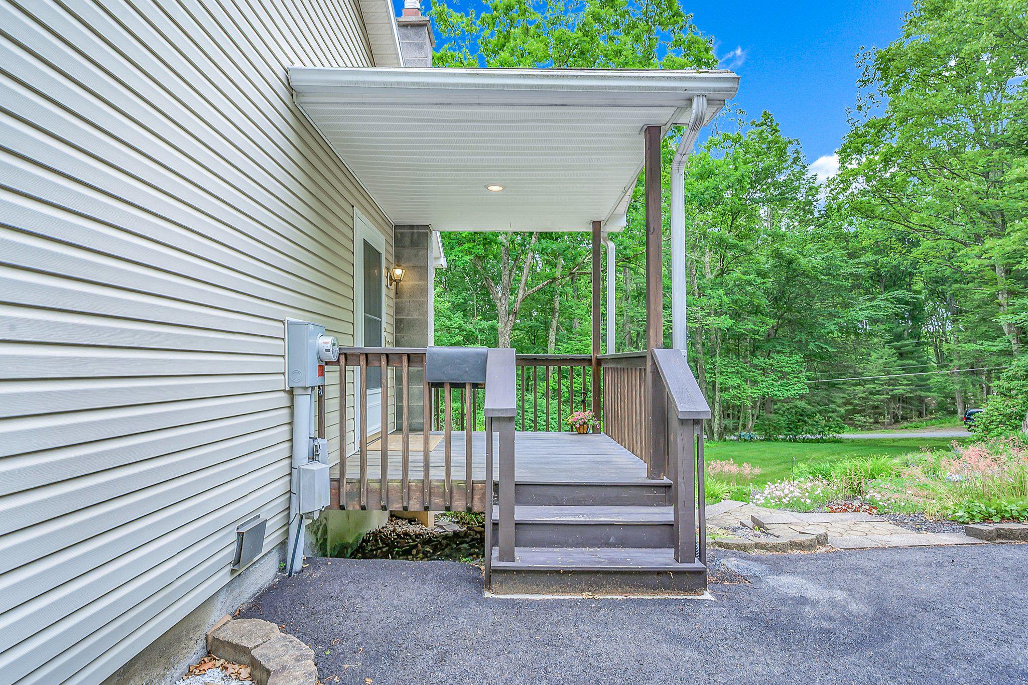 50 TEABERRY CIRCLE