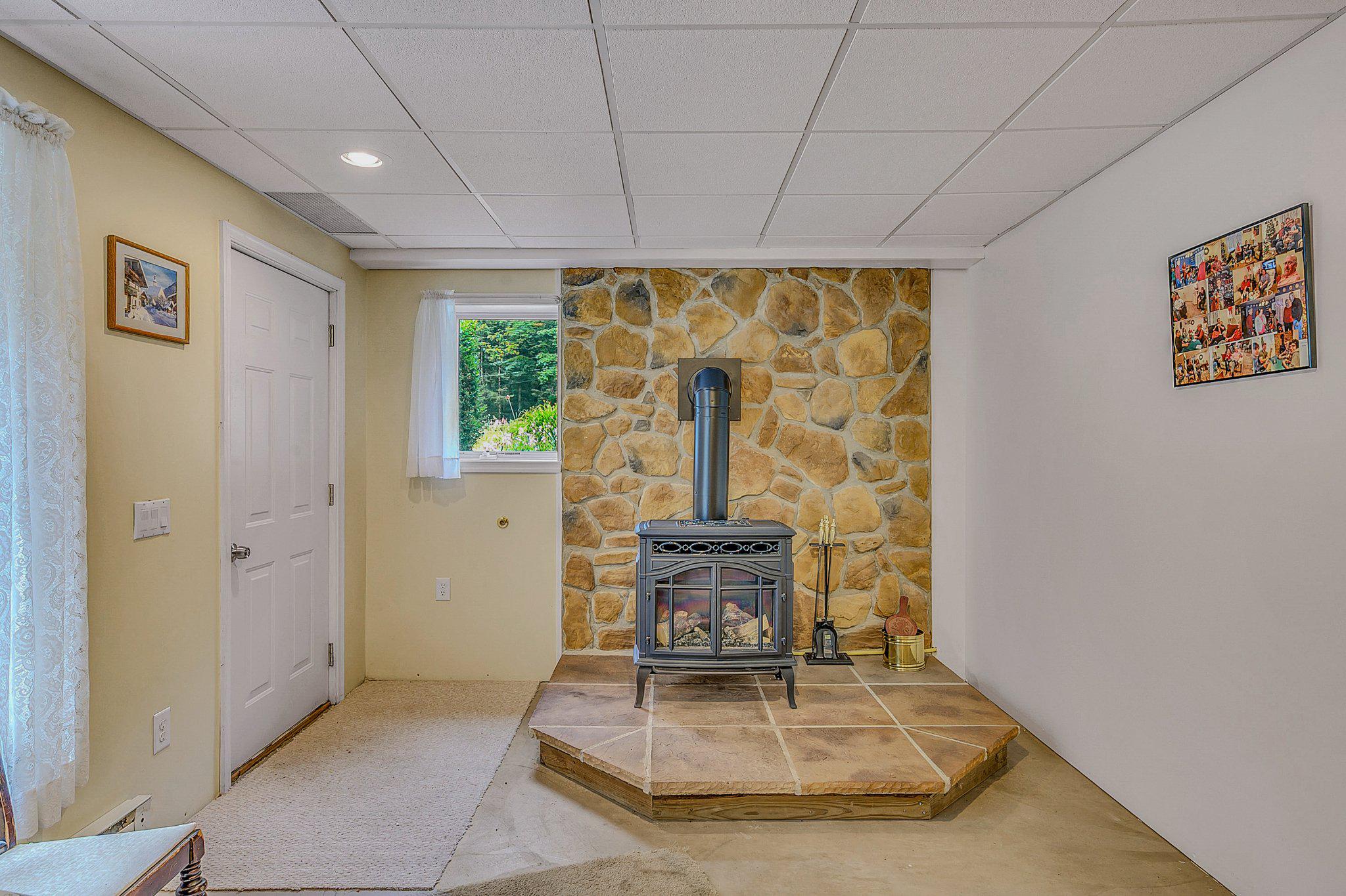 50 TEABERRY CIRCLE