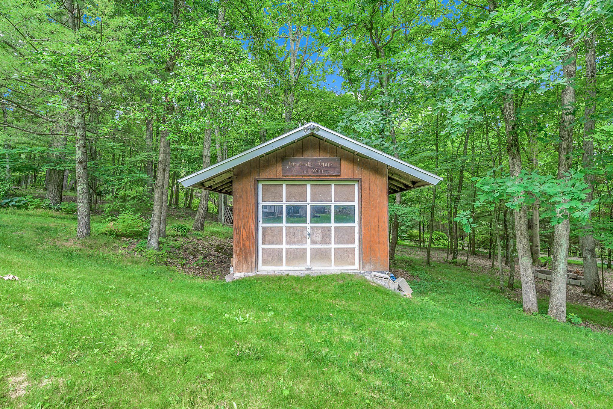 50 TEABERRY CIRCLE
