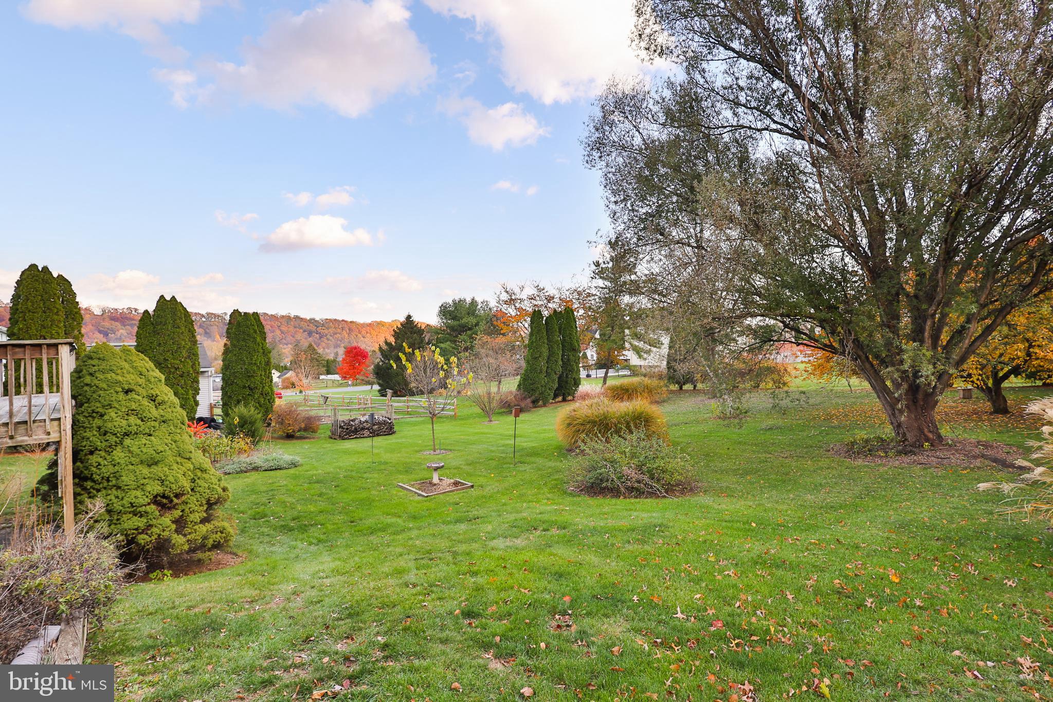 1110 GREENBRIAR LANE