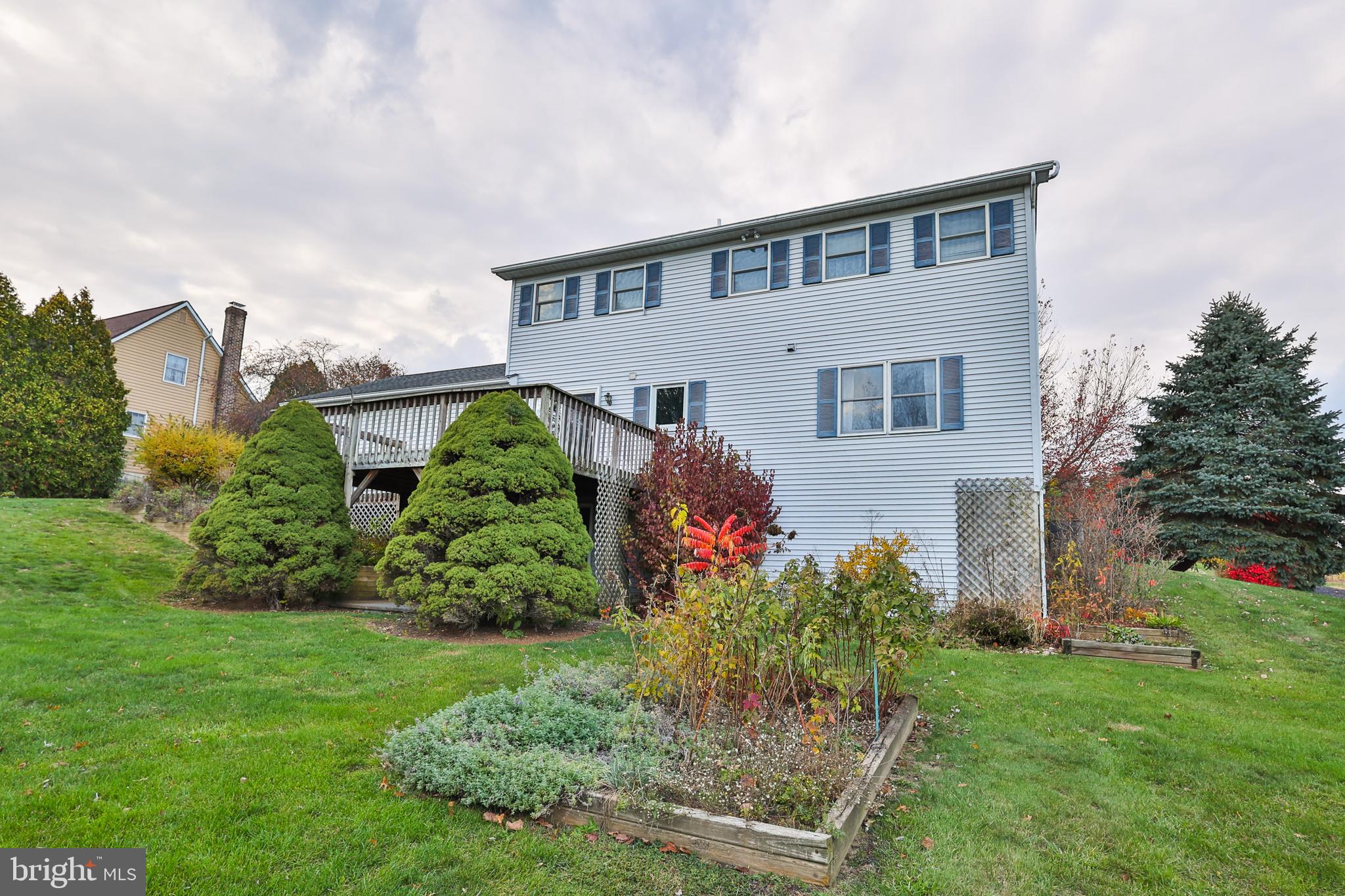 1110 GREENBRIAR LANE