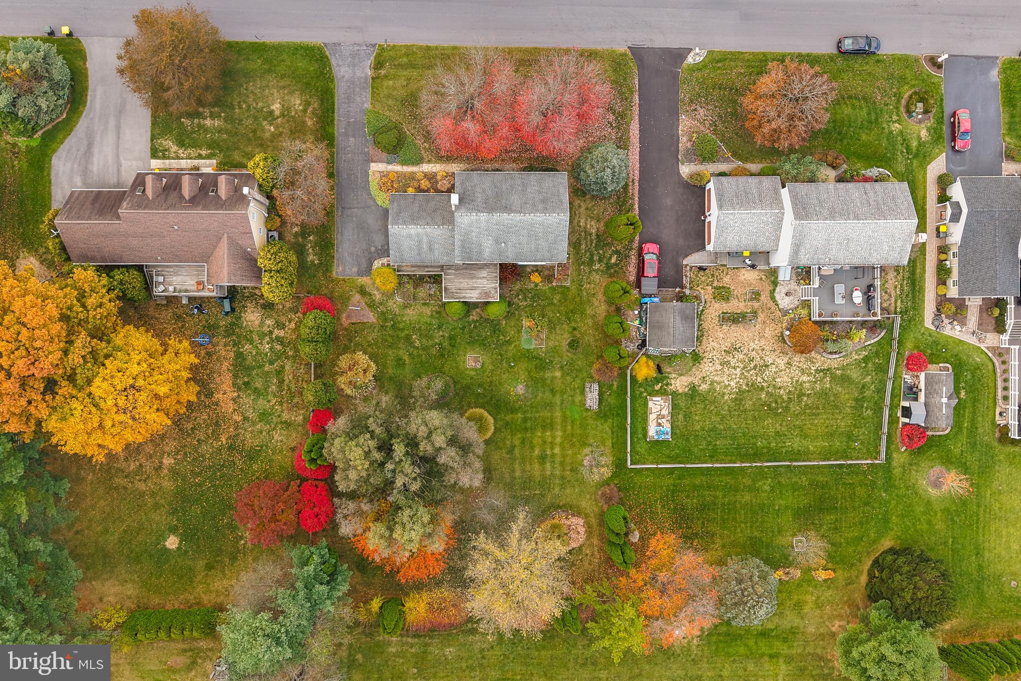 1110 GREENBRIAR LANE