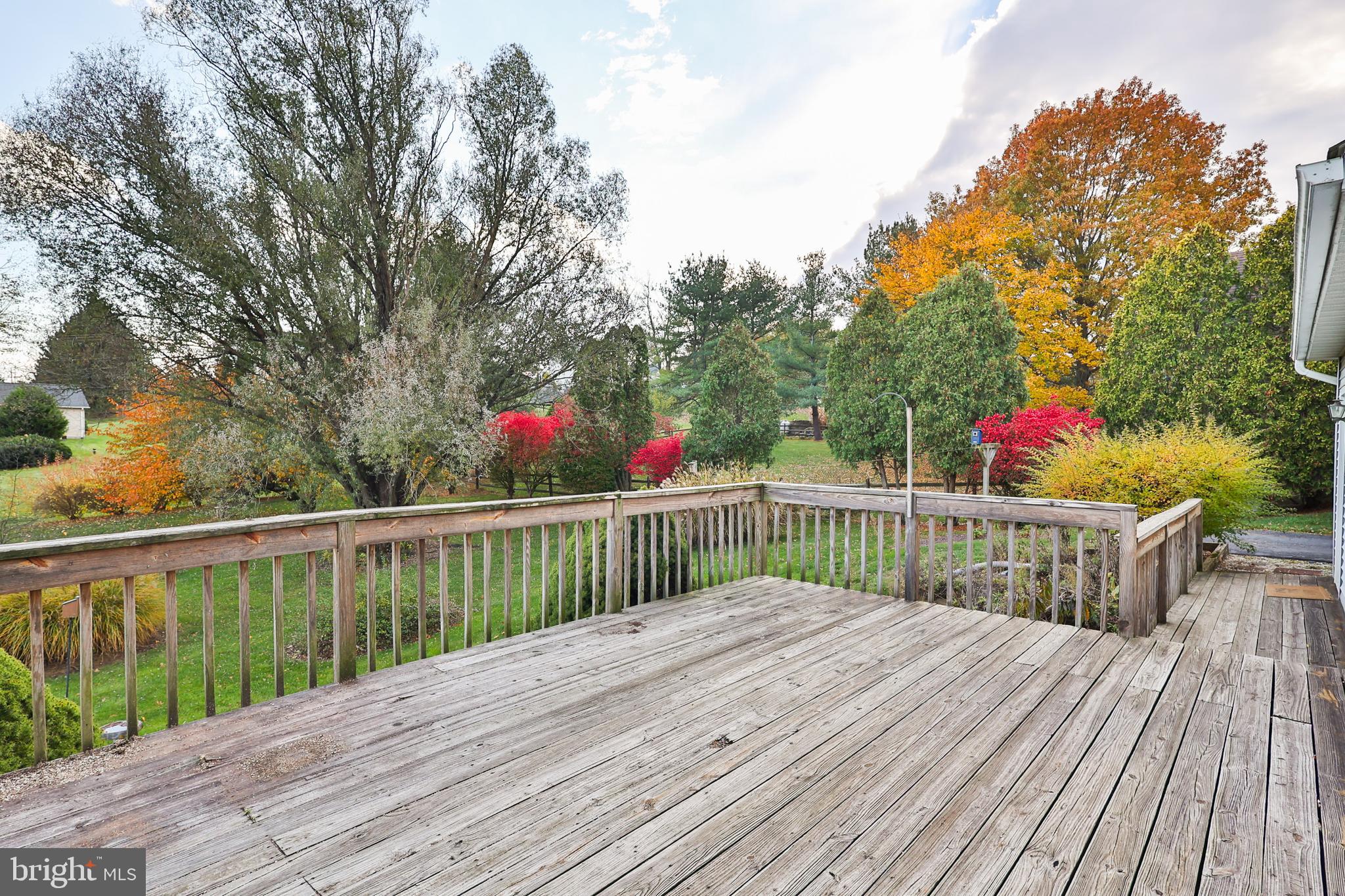 1110 GREENBRIAR LANE