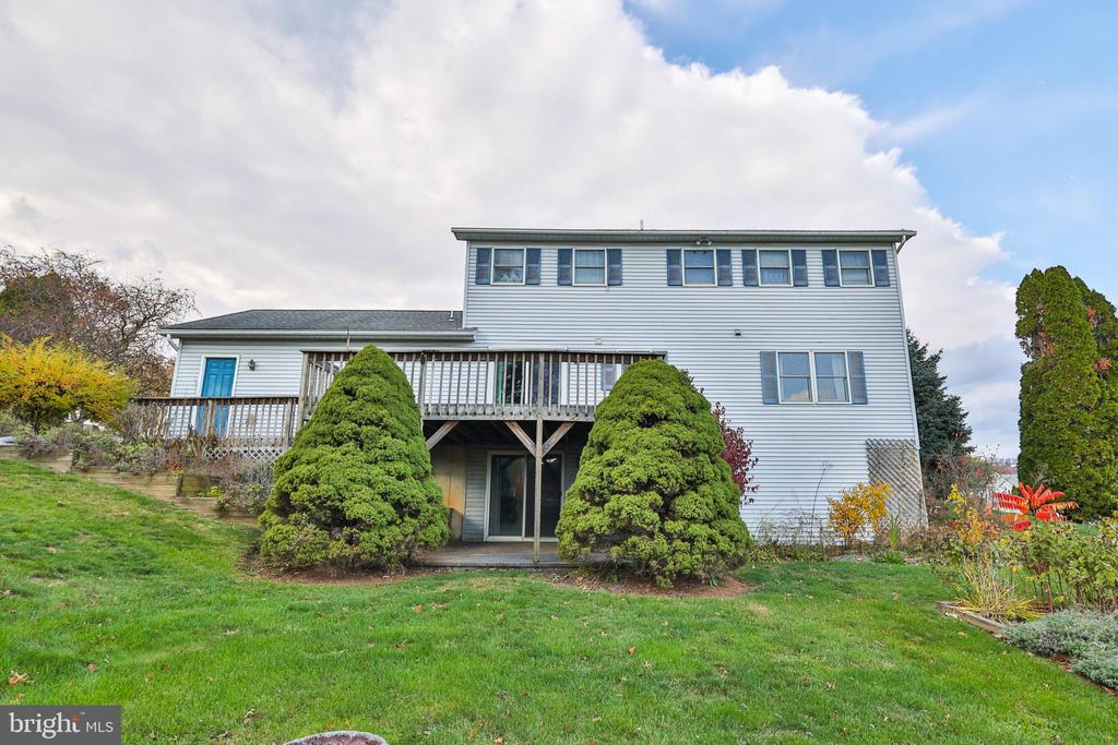 1110 GREENBRIAR LANE