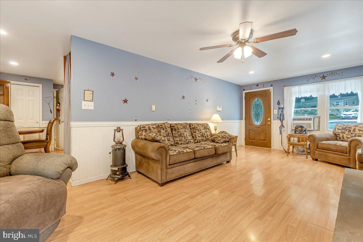 9338 SHERWOOD DRIVE