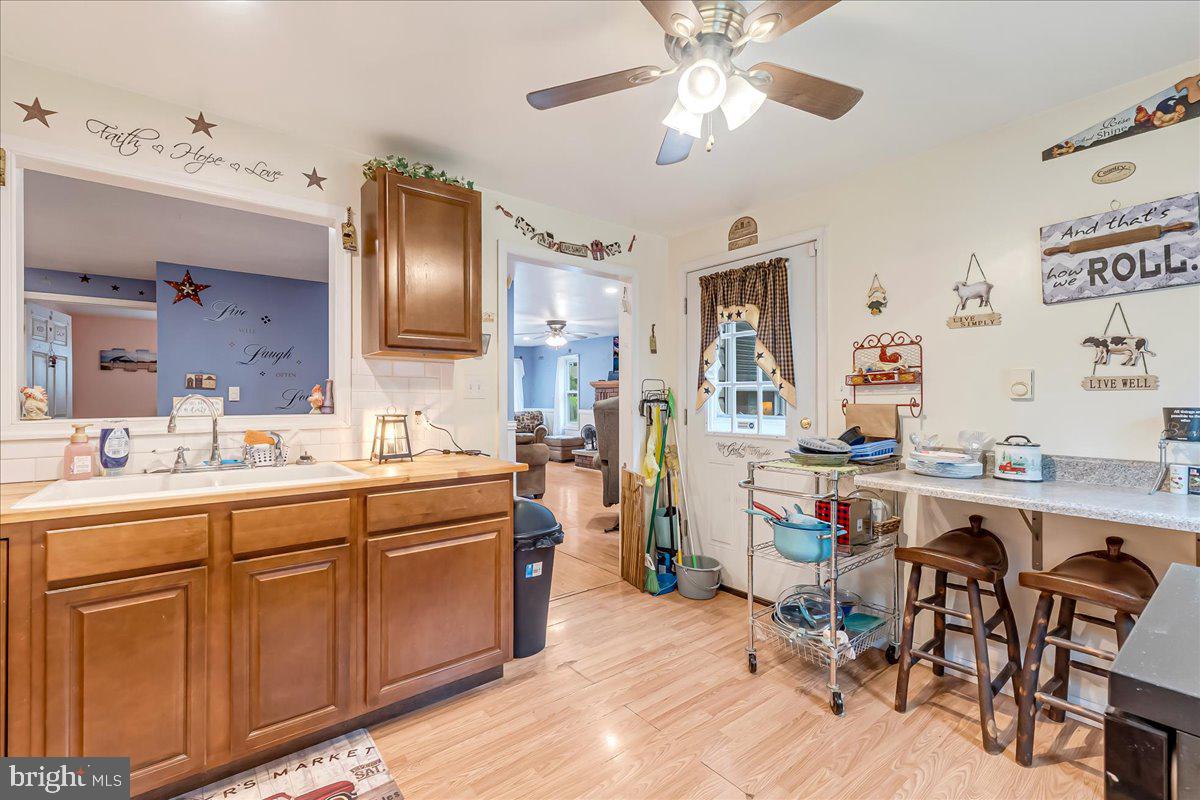 9338 SHERWOOD DRIVE