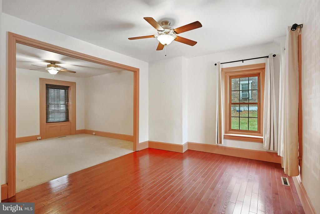 337 W MAIN STREET