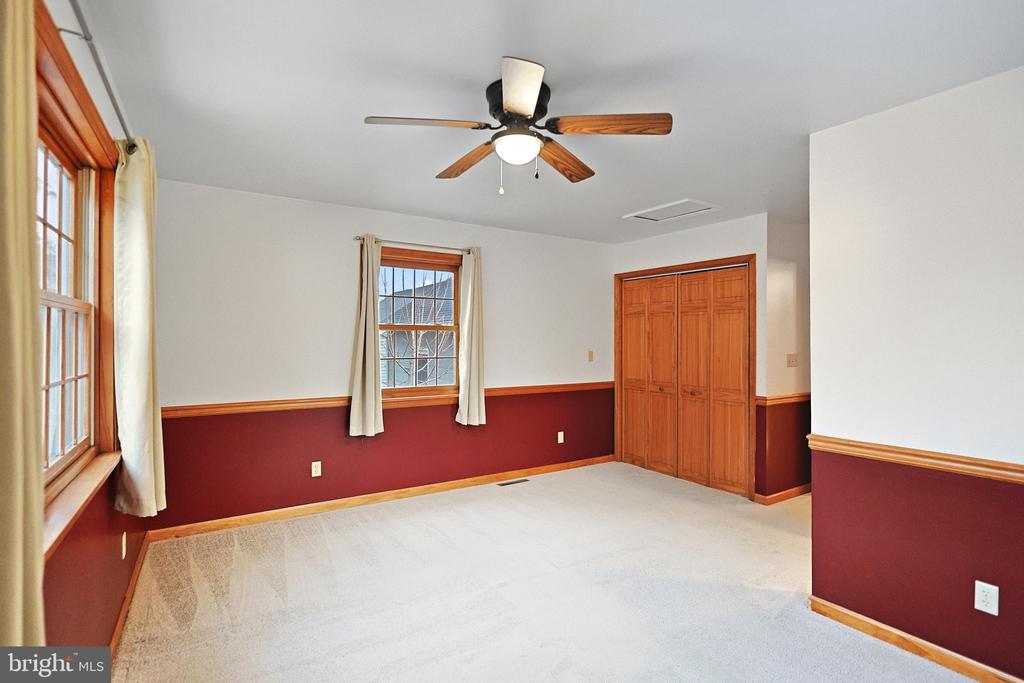 337 W MAIN STREET