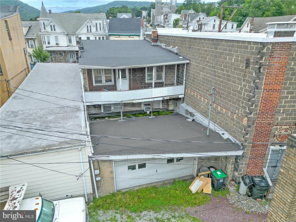 250-252 E. BROAD STREET