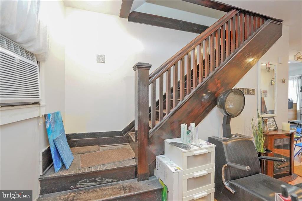 250-252 E. BROAD STREET