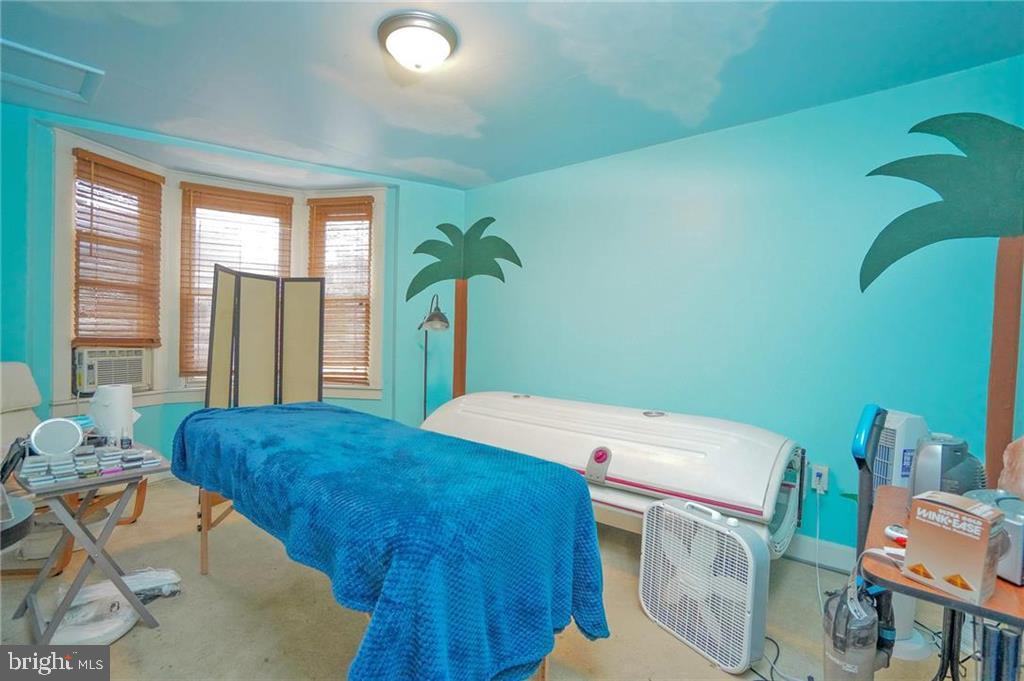 250-252 E. BROAD STREET