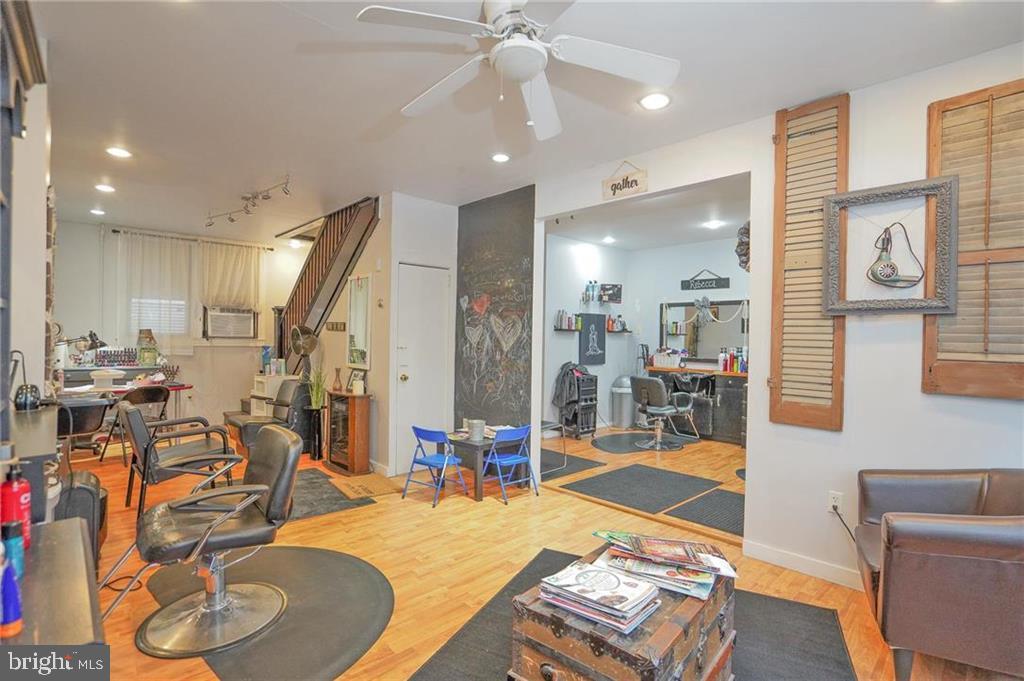 250-252 E. BROAD STREET