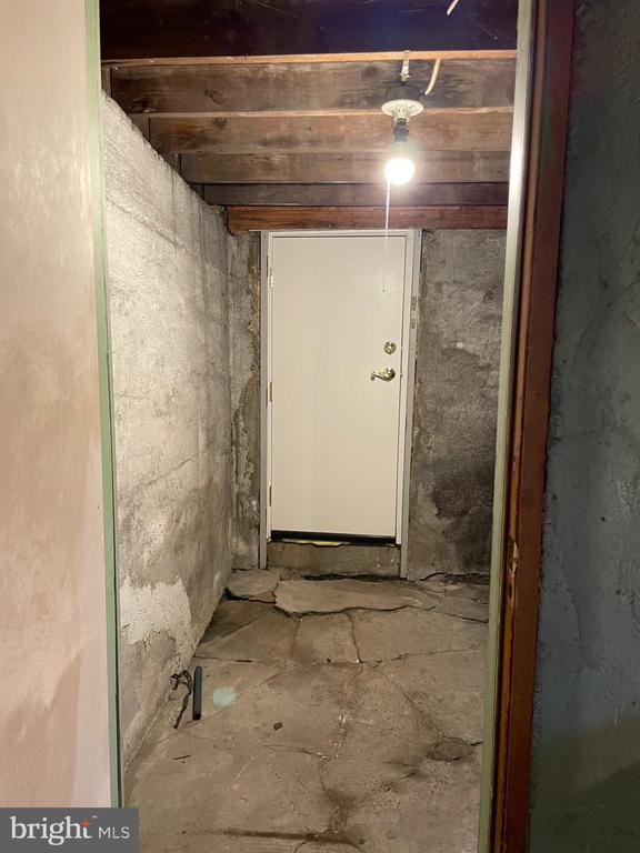 133 W EARLY AVENUE