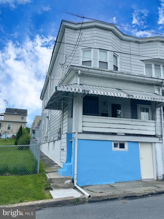 133 W EARLY AVENUE
