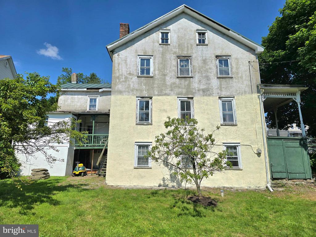 199 CHESTNUT STREET