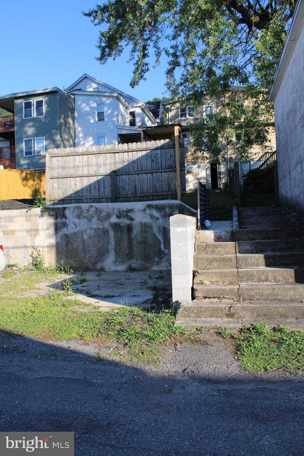 531 ARLINGTON STREET