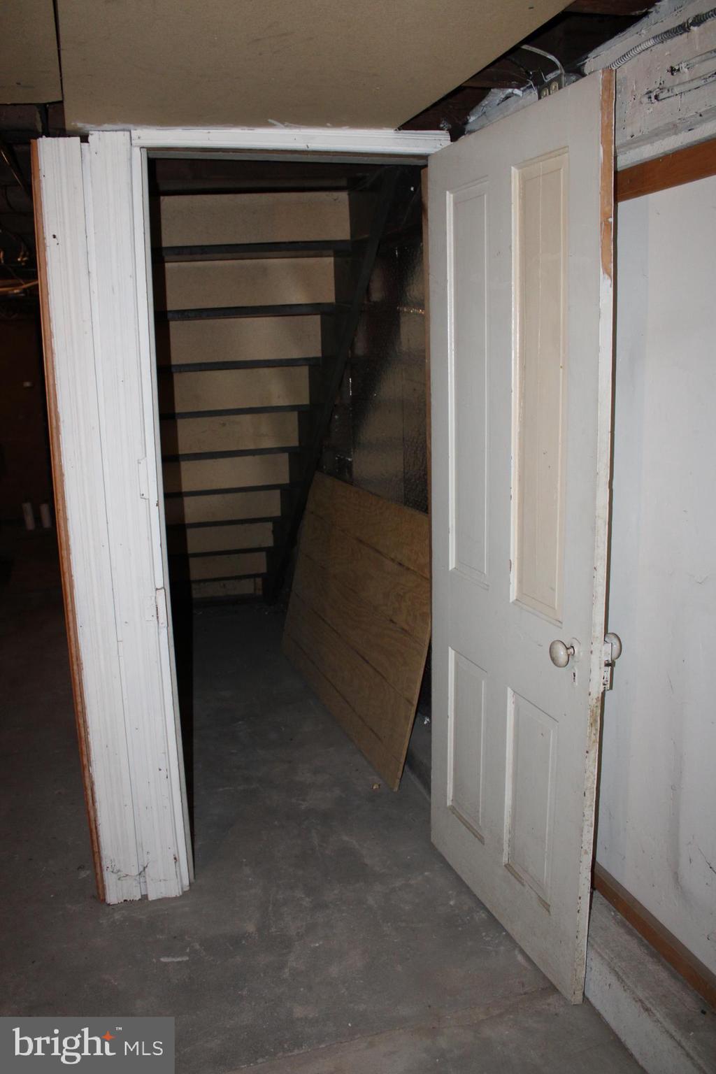 531 ARLINGTON STREET