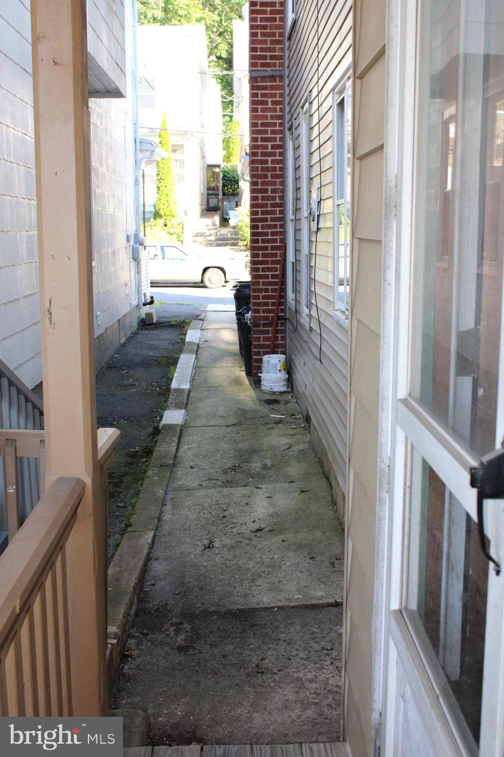 531 ARLINGTON STREET