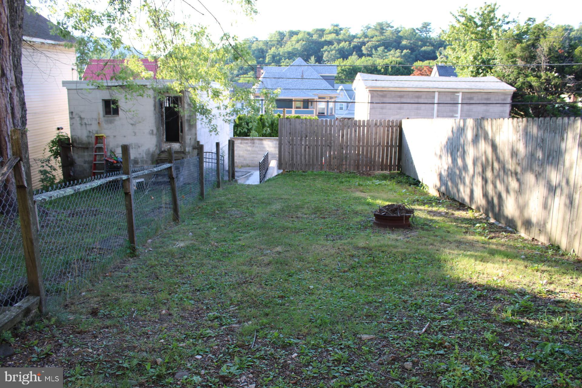 531 ARLINGTON STREET