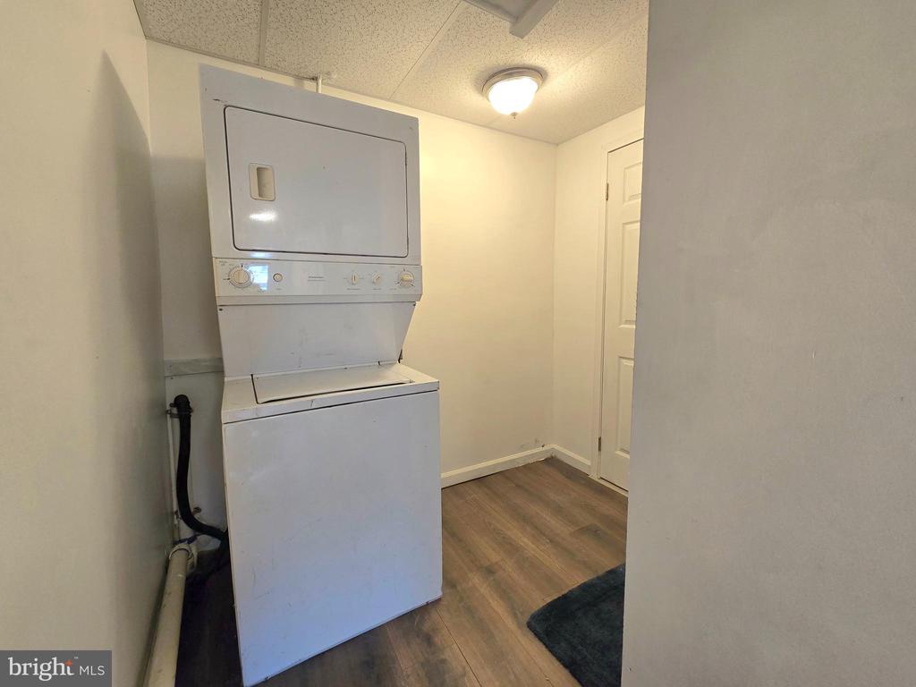 1306 MARKET STREET