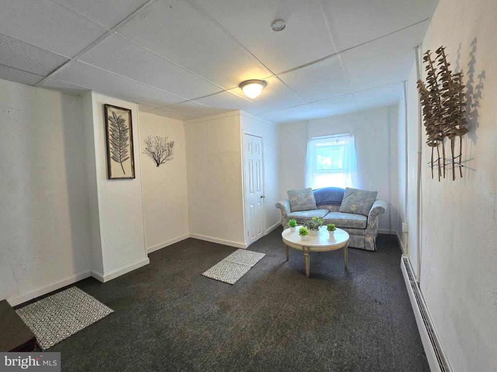 1306 MARKET STREET