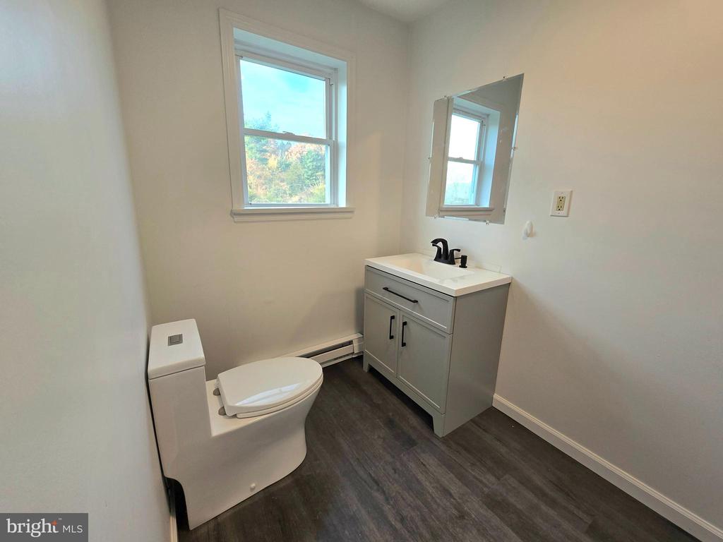 128 ASH CIRCLE