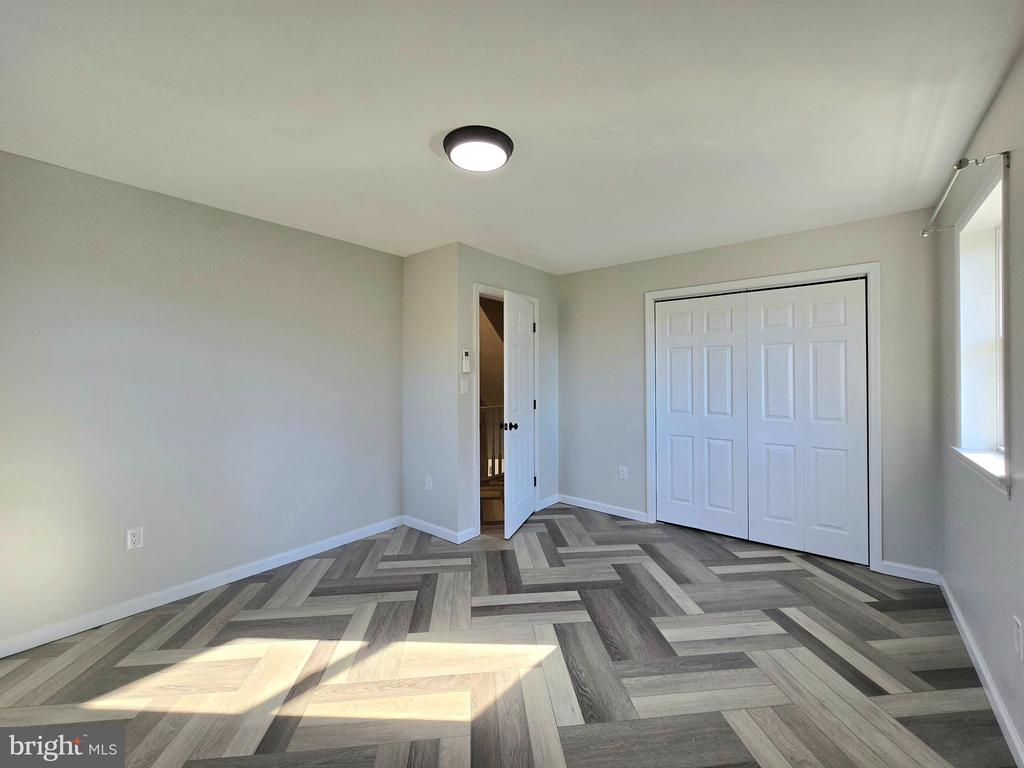 128 ASH CIRCLE