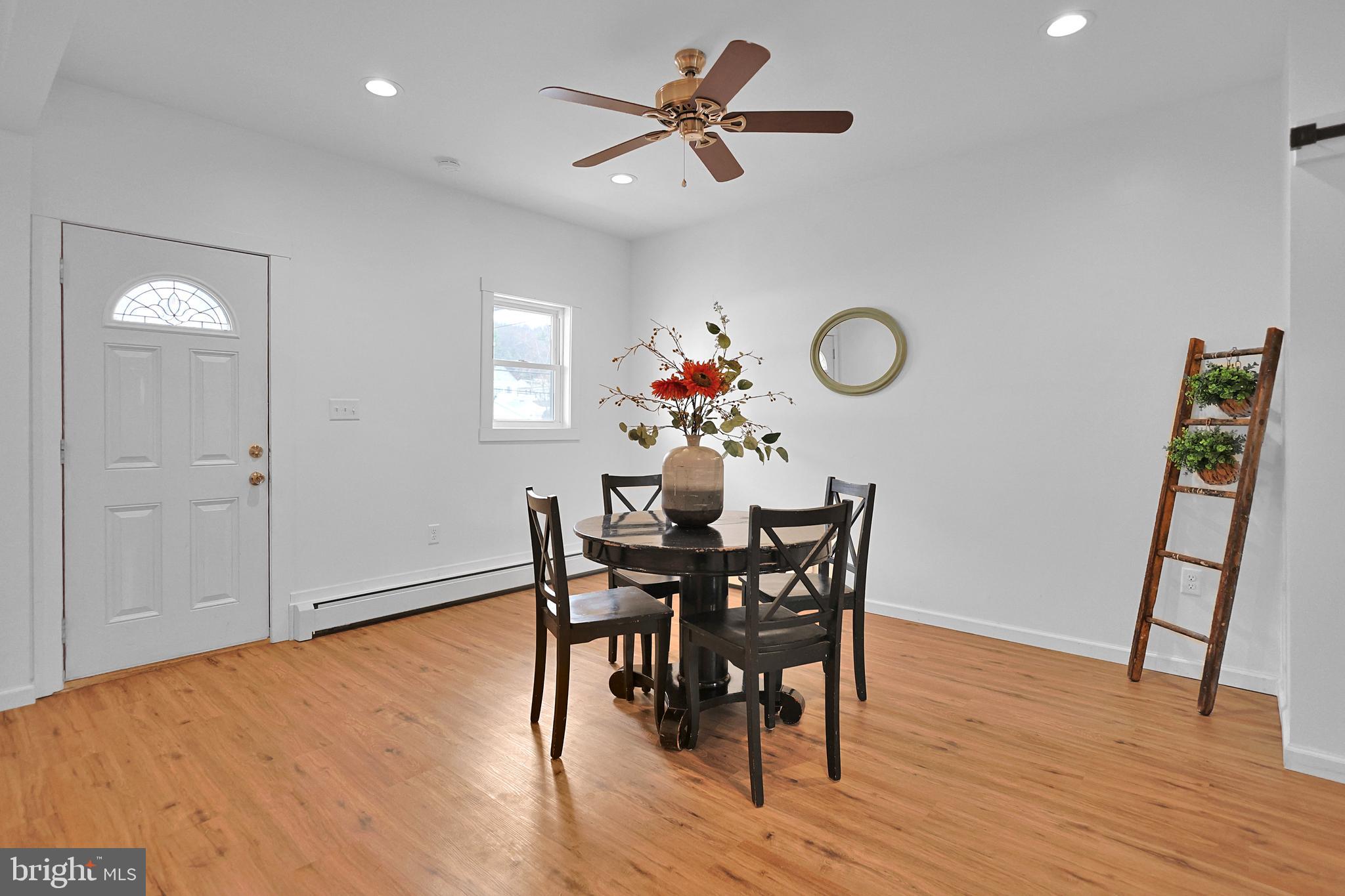 47 W WASHINGTON STREET