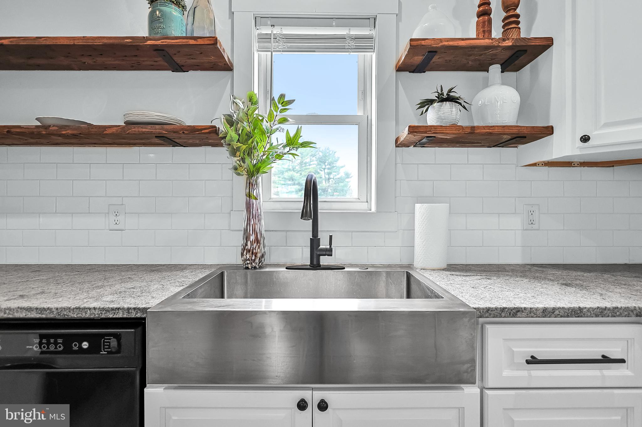 47 W WASHINGTON STREET