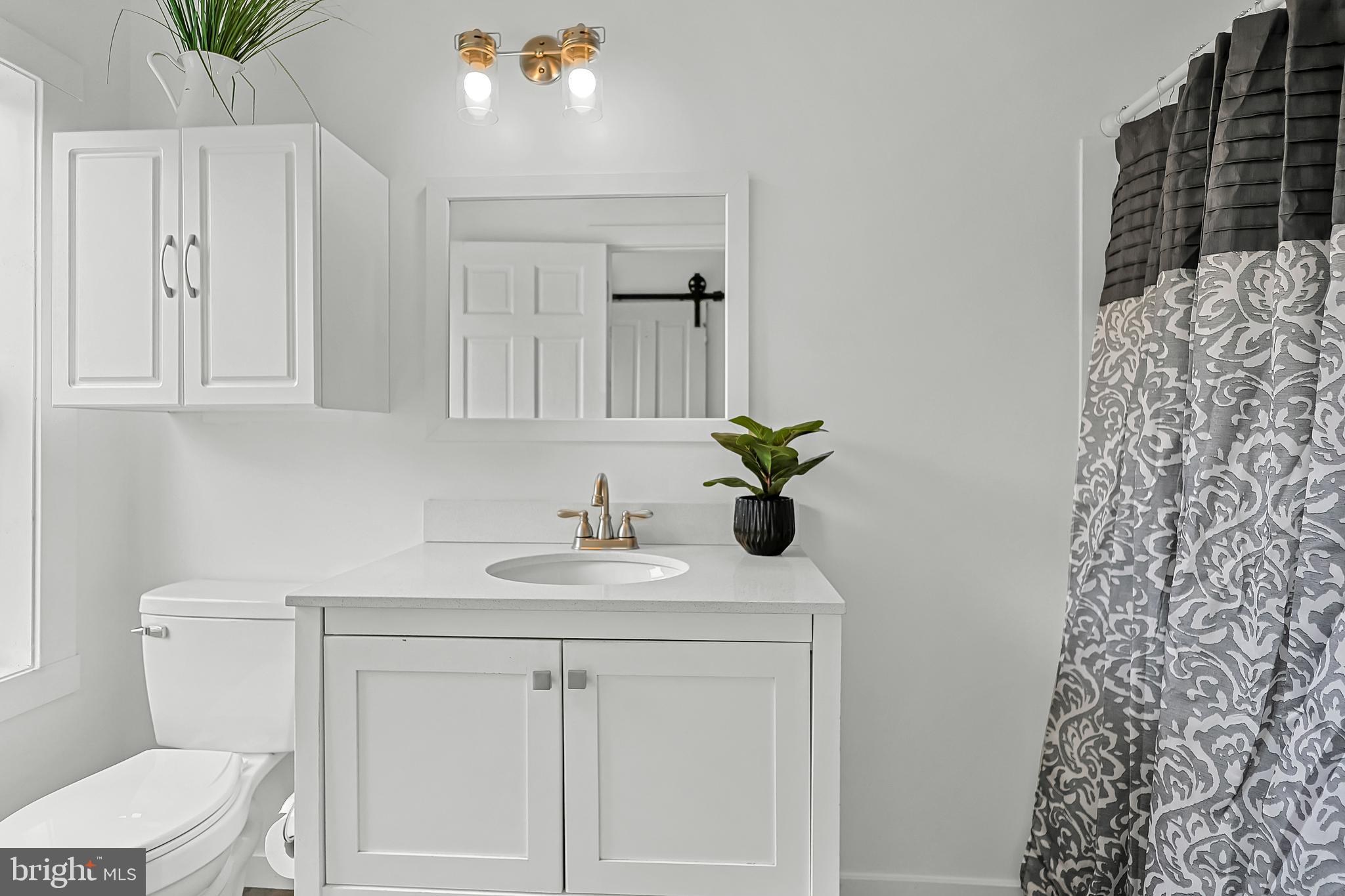 47 W WASHINGTON STREET