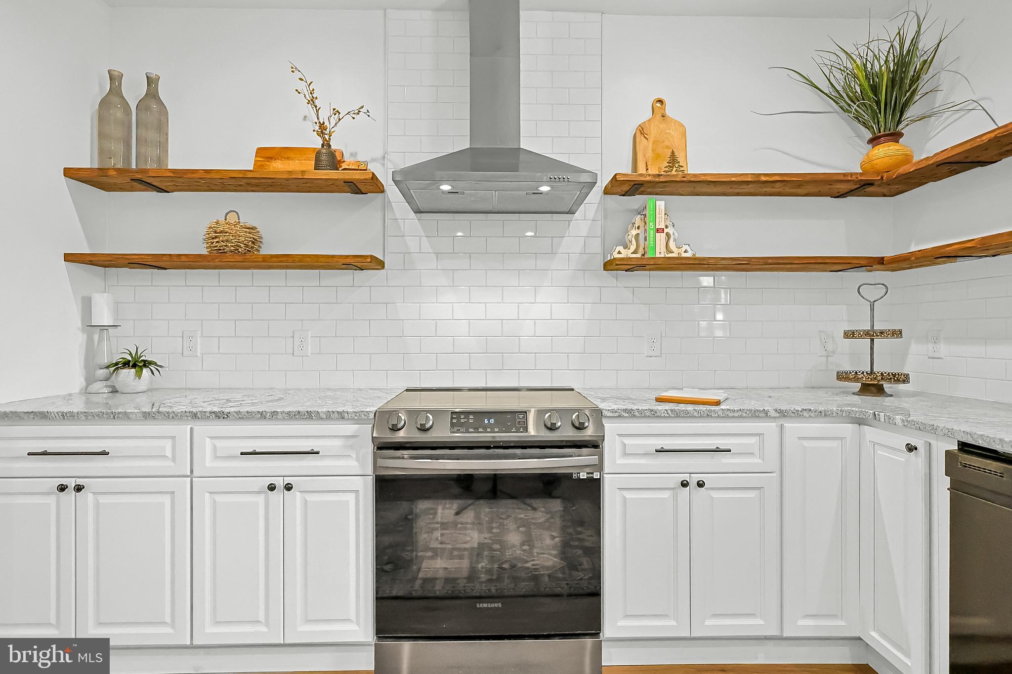 47 W WASHINGTON STREET