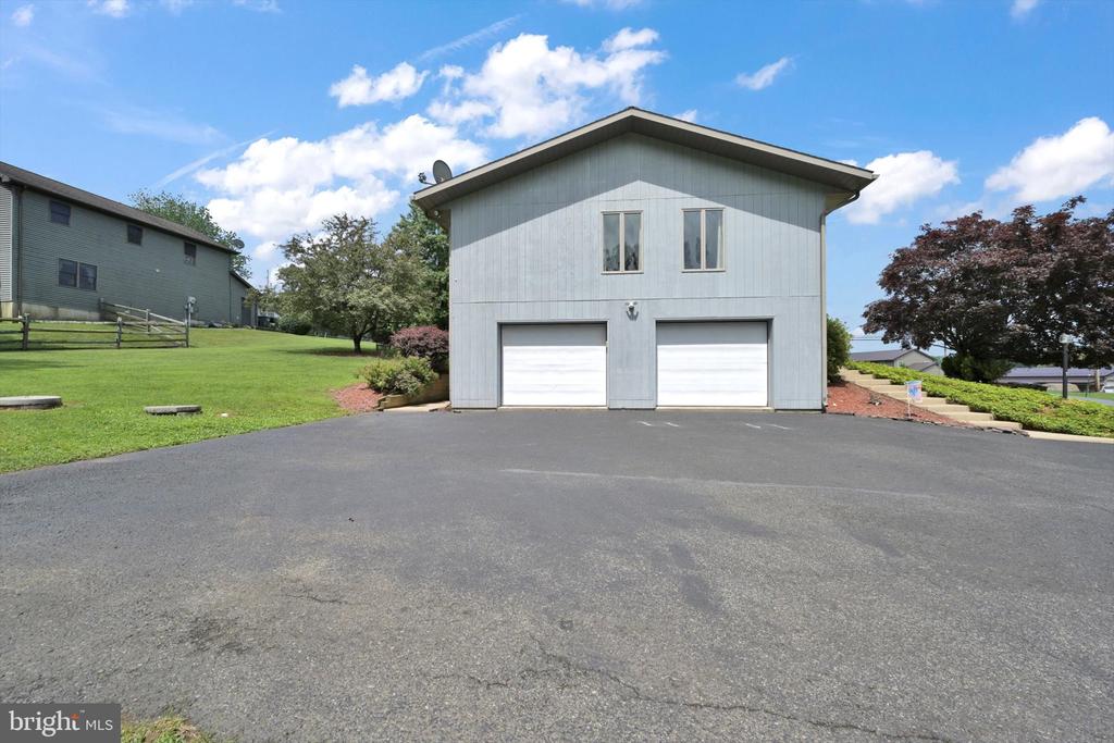 144 CREEK DRIVE
