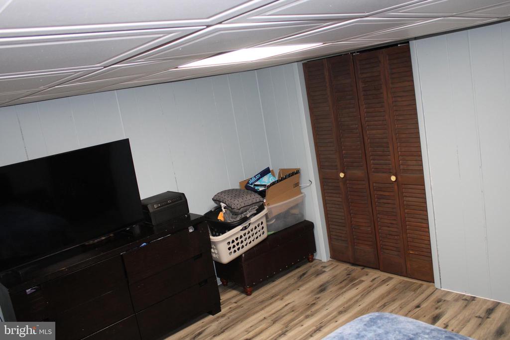 101 W WALNUT ST,SCHUYLKILL
