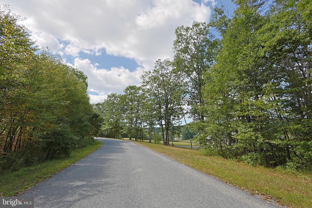 EAGLE VIEW DR