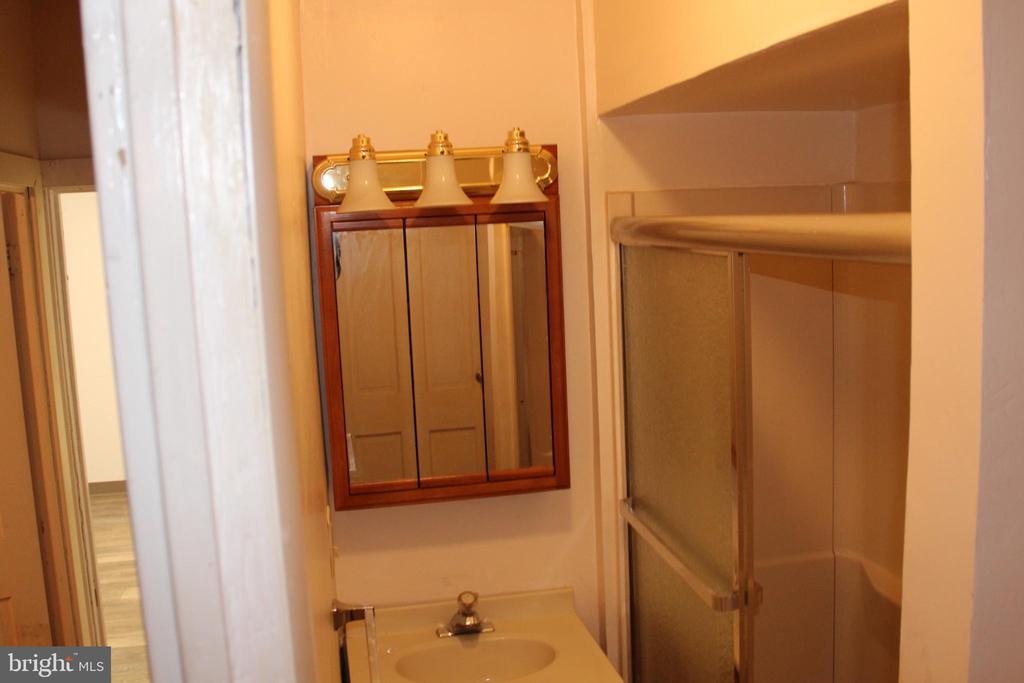 434 E BROAD ST,SCHUYLKILL