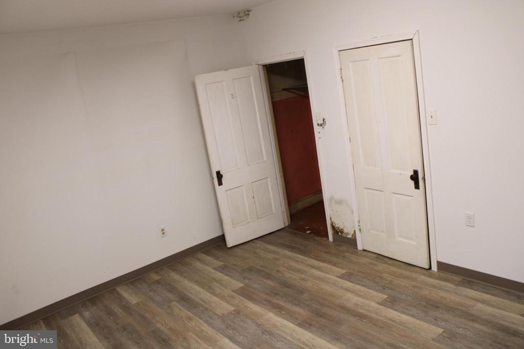 434 E BROAD ST,SCHUYLKILL
