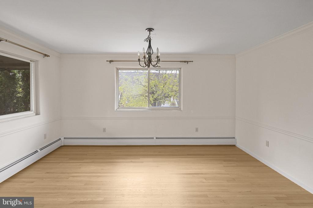 7 ARDMORE AVENUE