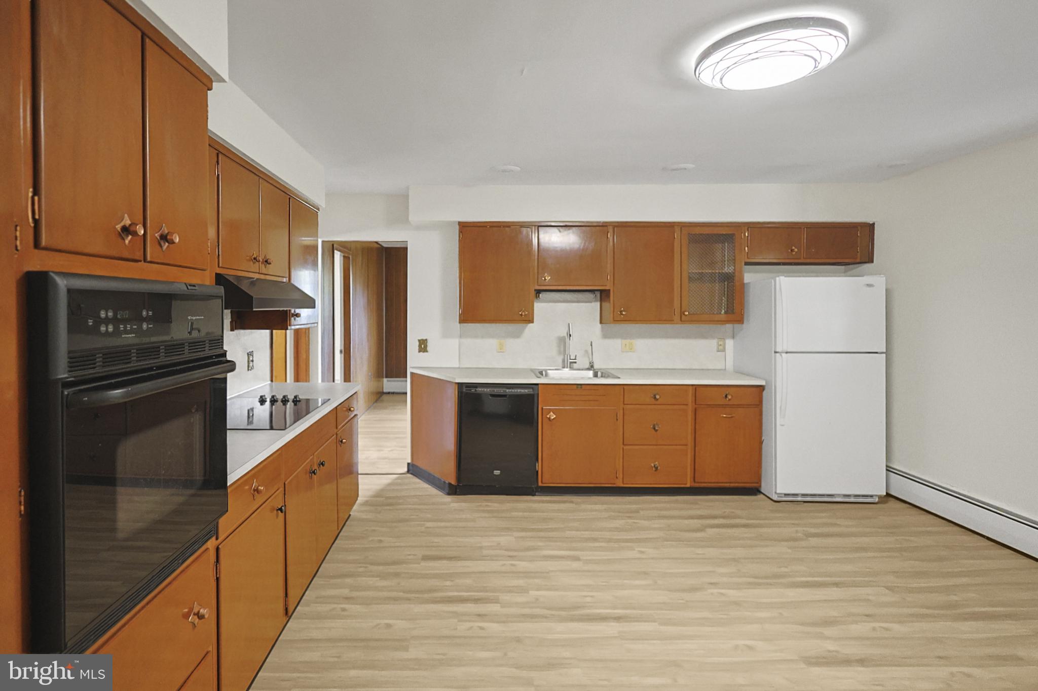 7 ARDMORE AVENUE