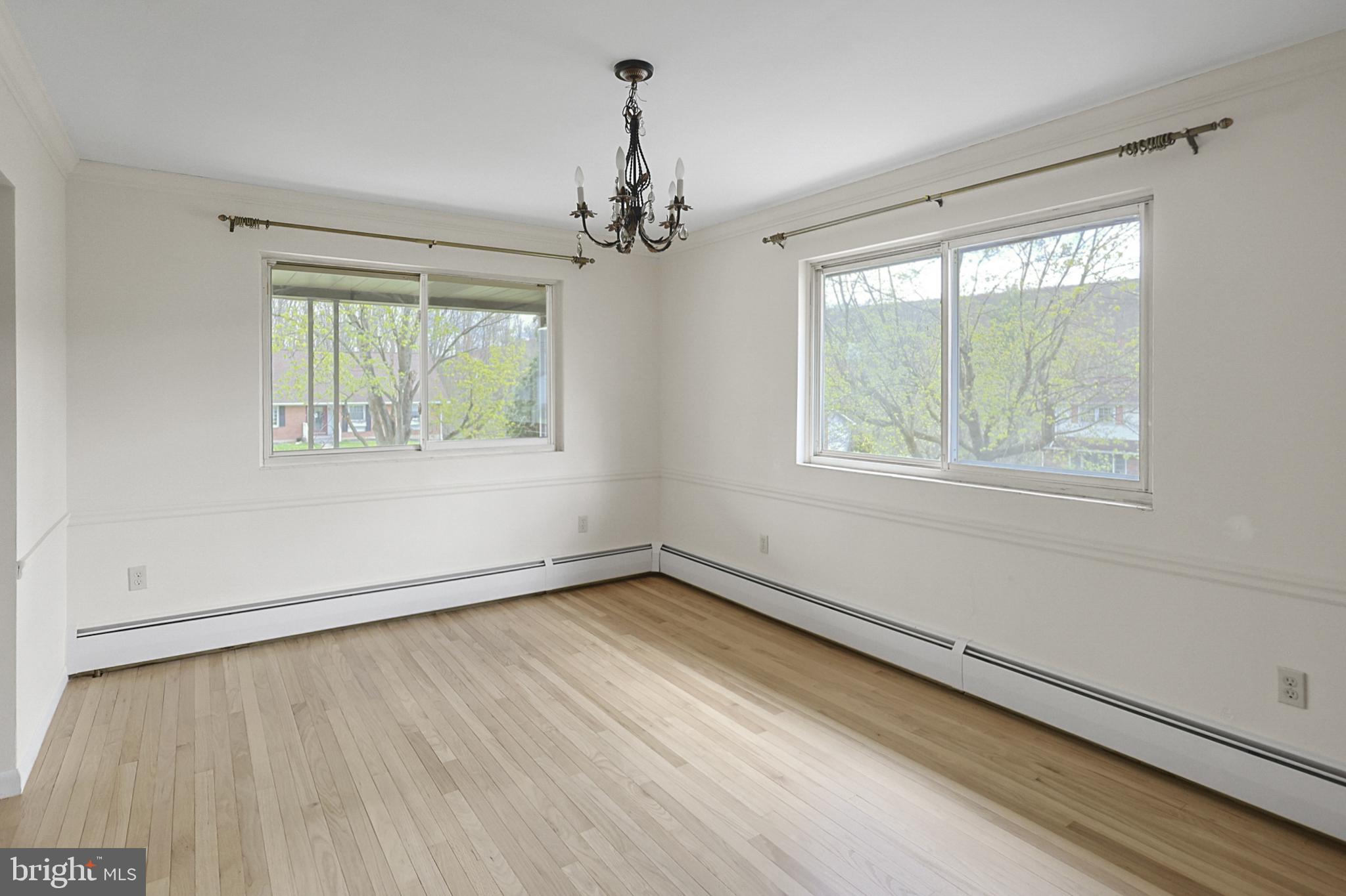 7 ARDMORE AVENUE