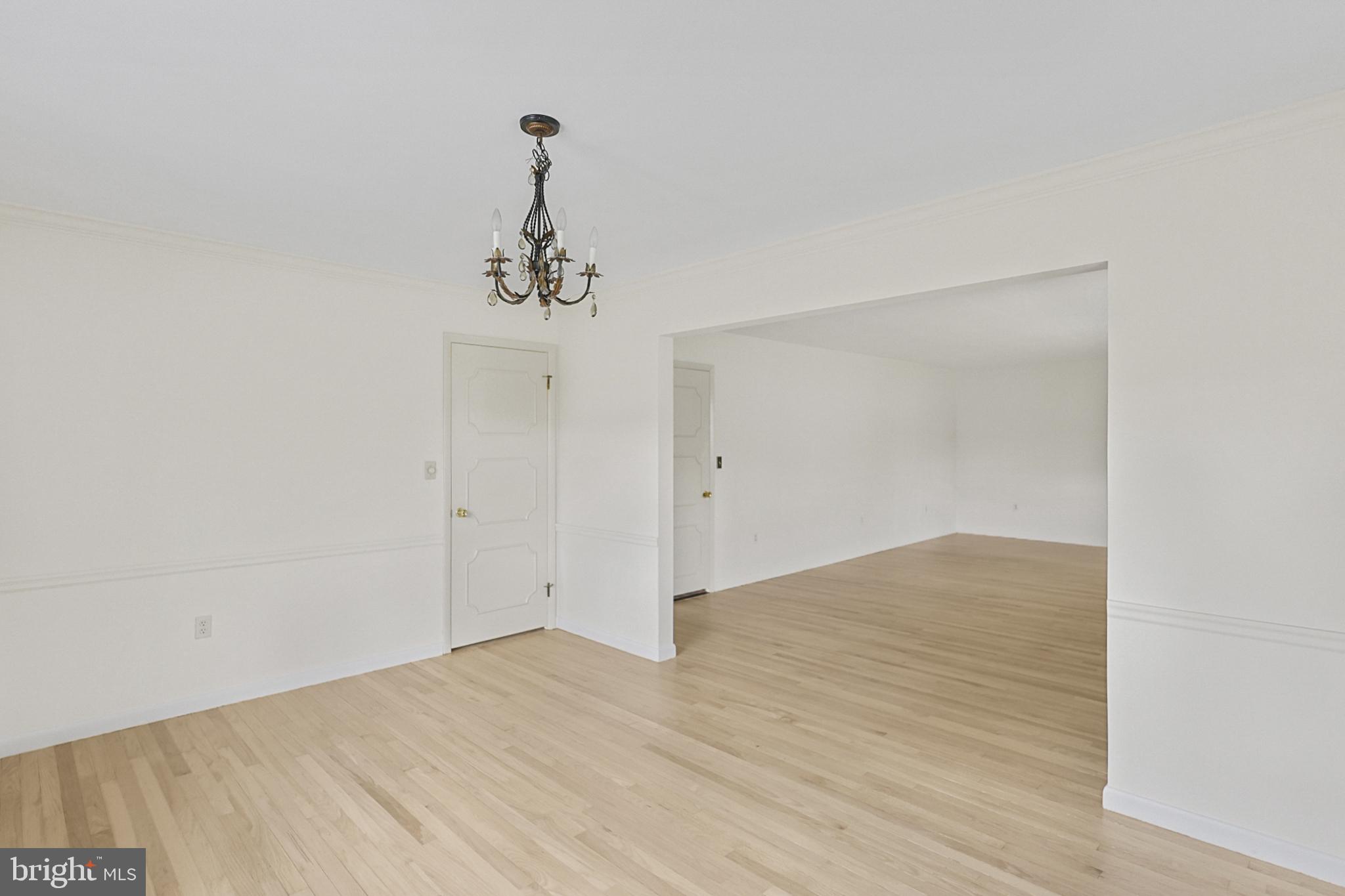 7 ARDMORE AVENUE