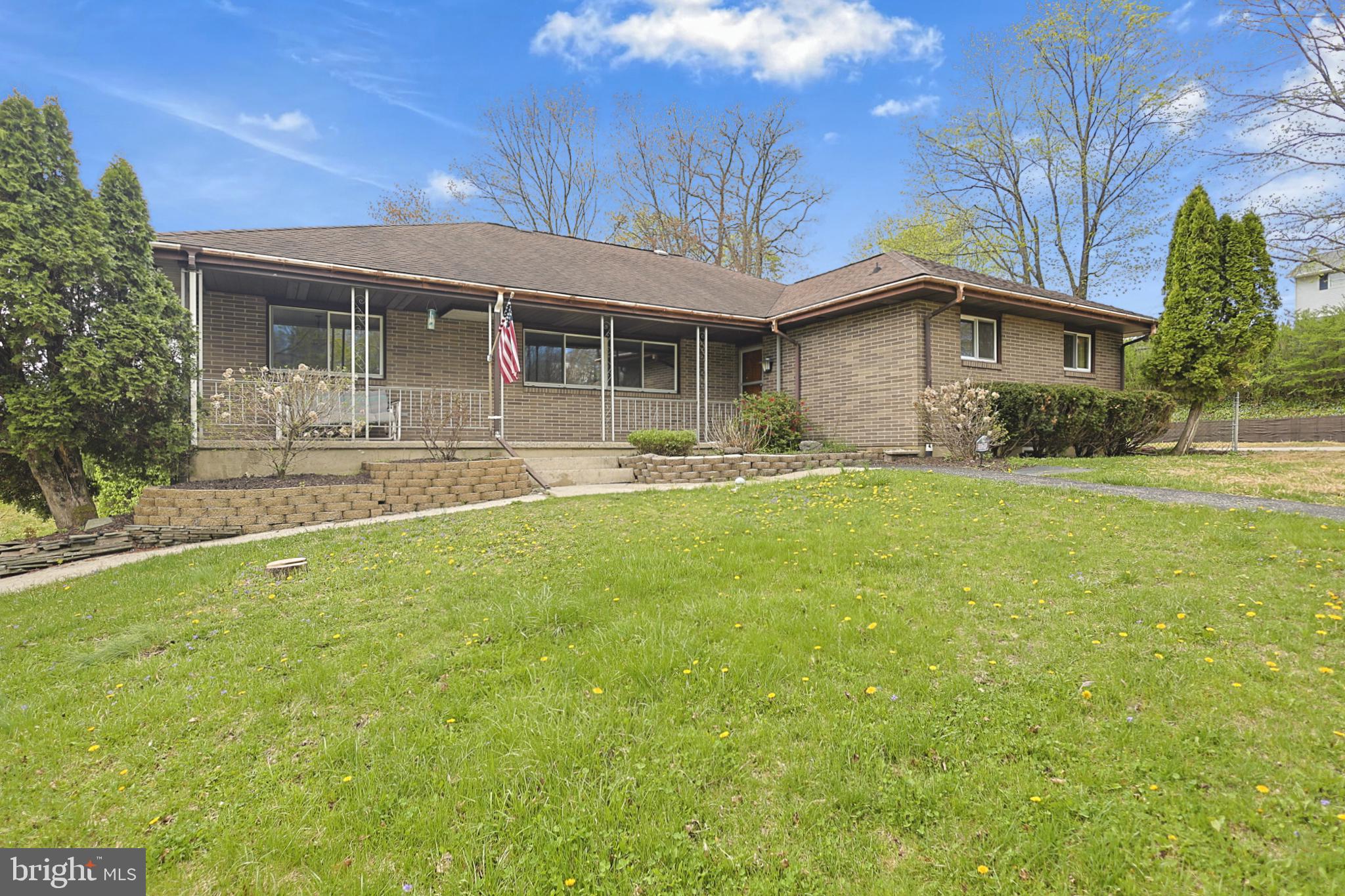 7 ARDMORE AVENUE