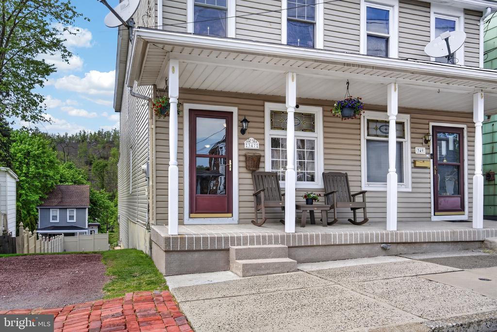 347 E UNION STREET