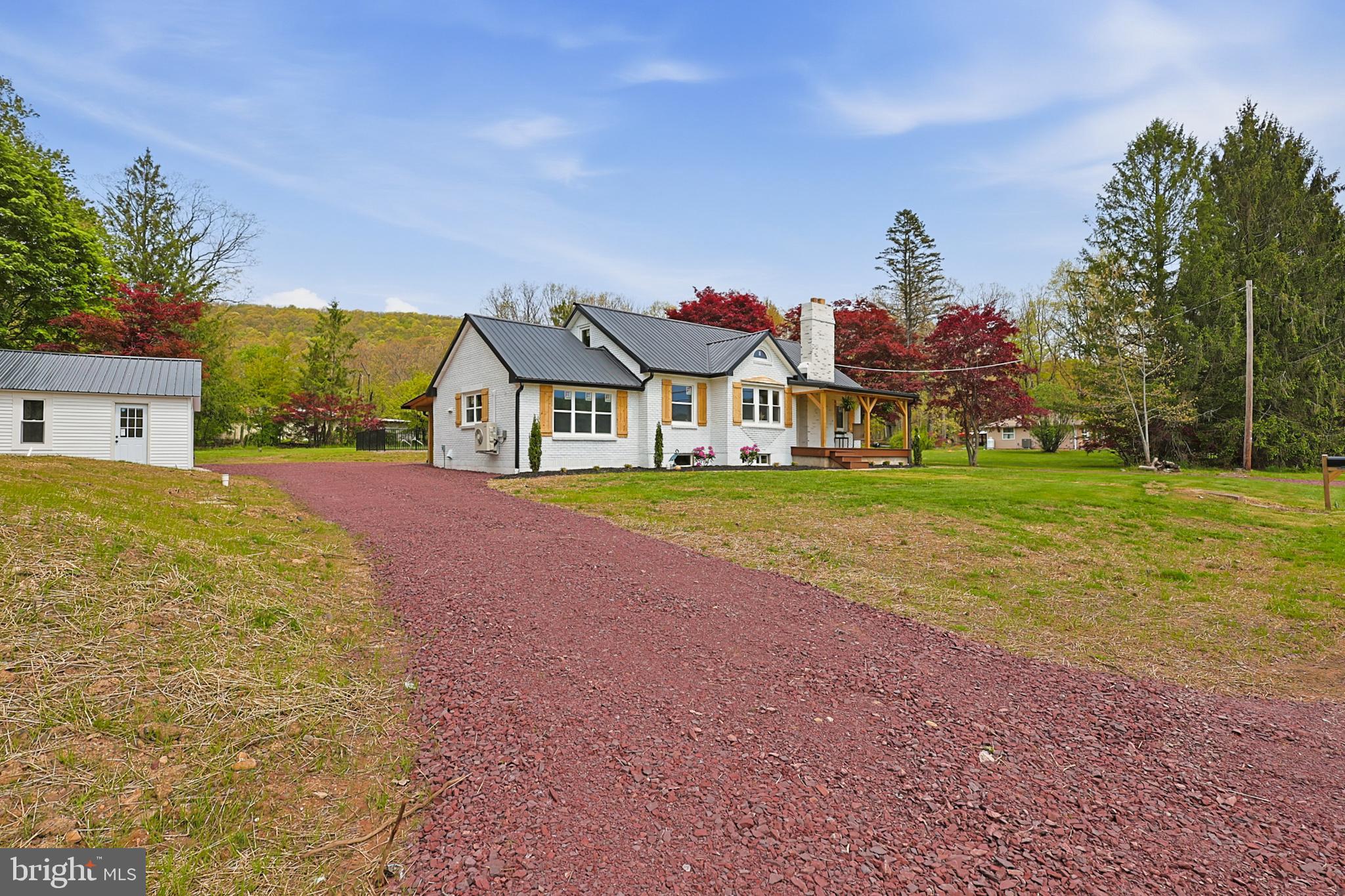 121 BEN TITUS ROAD