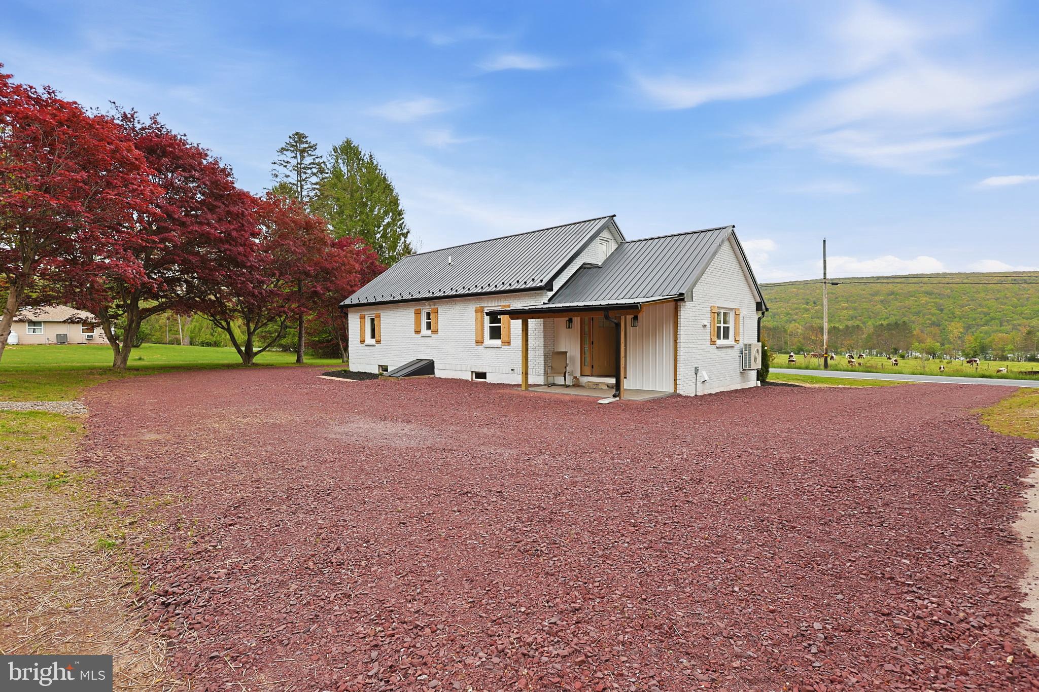 121 BEN TITUS ROAD