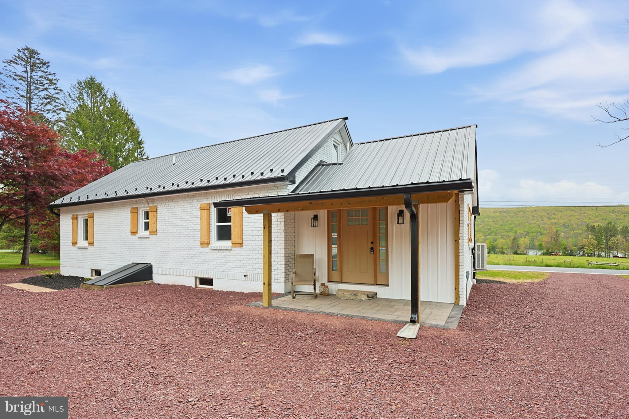 121 BEN TITUS ROAD