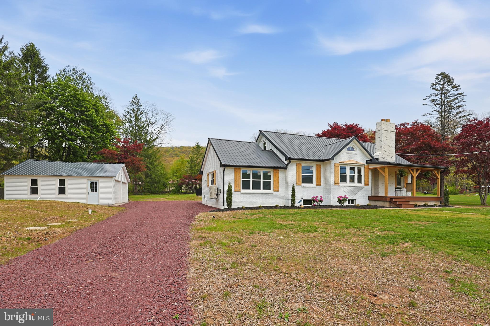 121 BEN TITUS ROAD