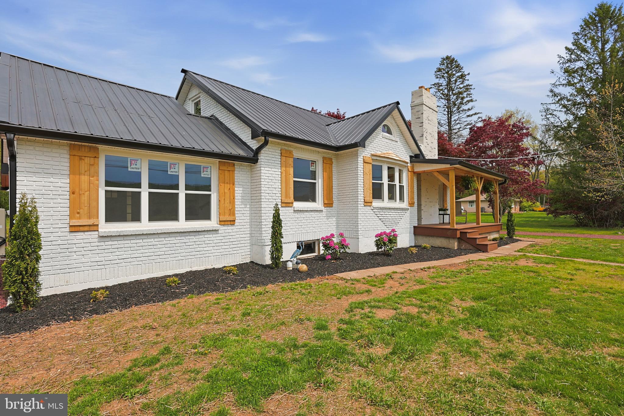121 BEN TITUS ROAD