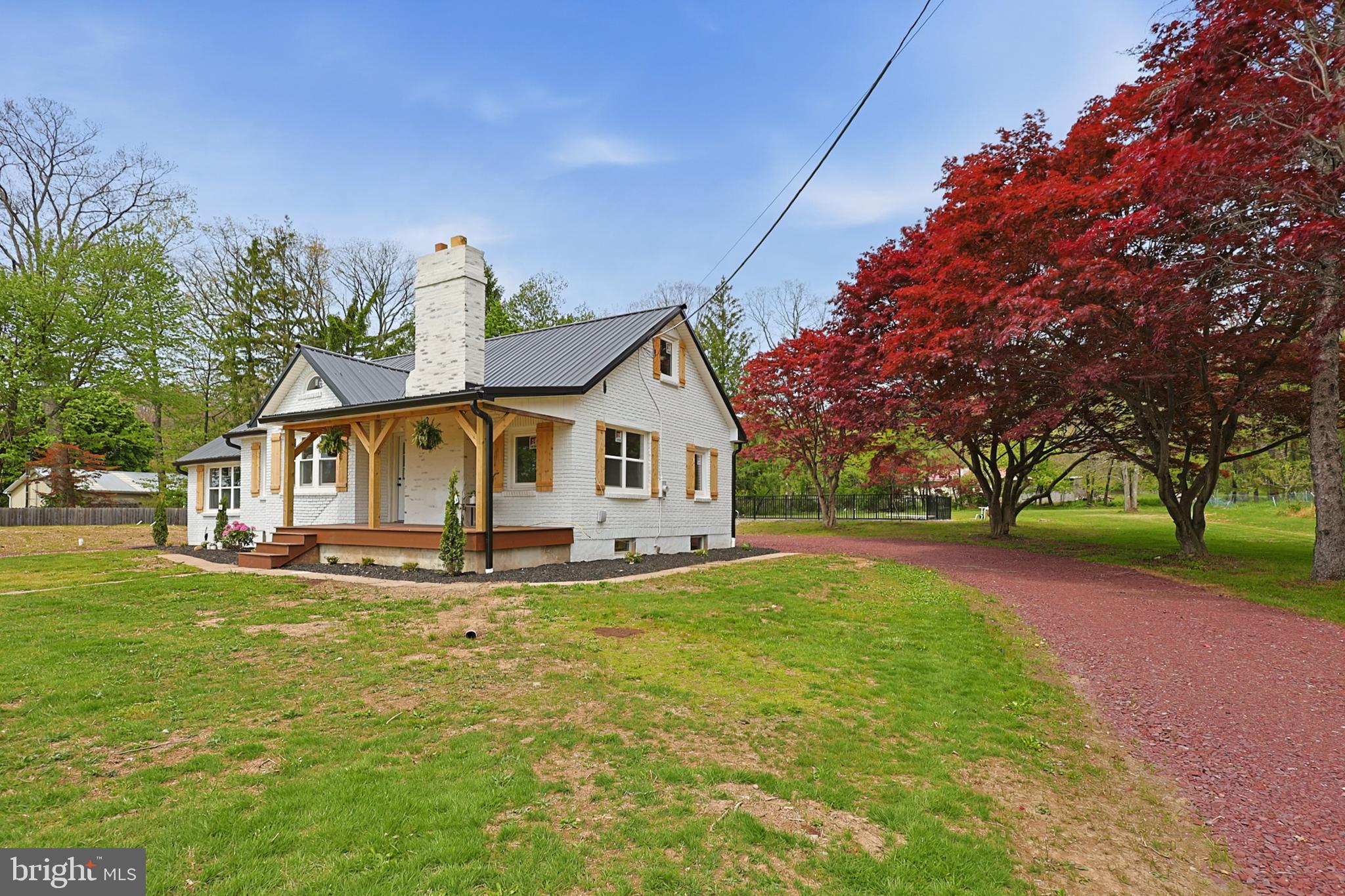 121 BEN TITUS ROAD